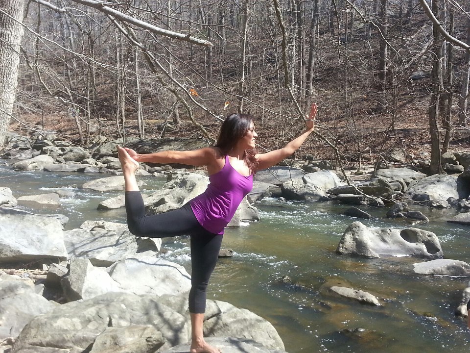 Find a good spot to do your yoga (image courtesy of www.yogahikesdc.com)